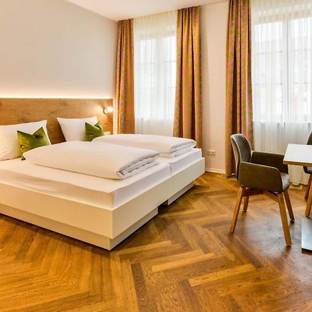 Bett'N Glueck - Uebernachtung & Fruehstueck Bed and Breakfast Zusmarshausen Eksteriør billede