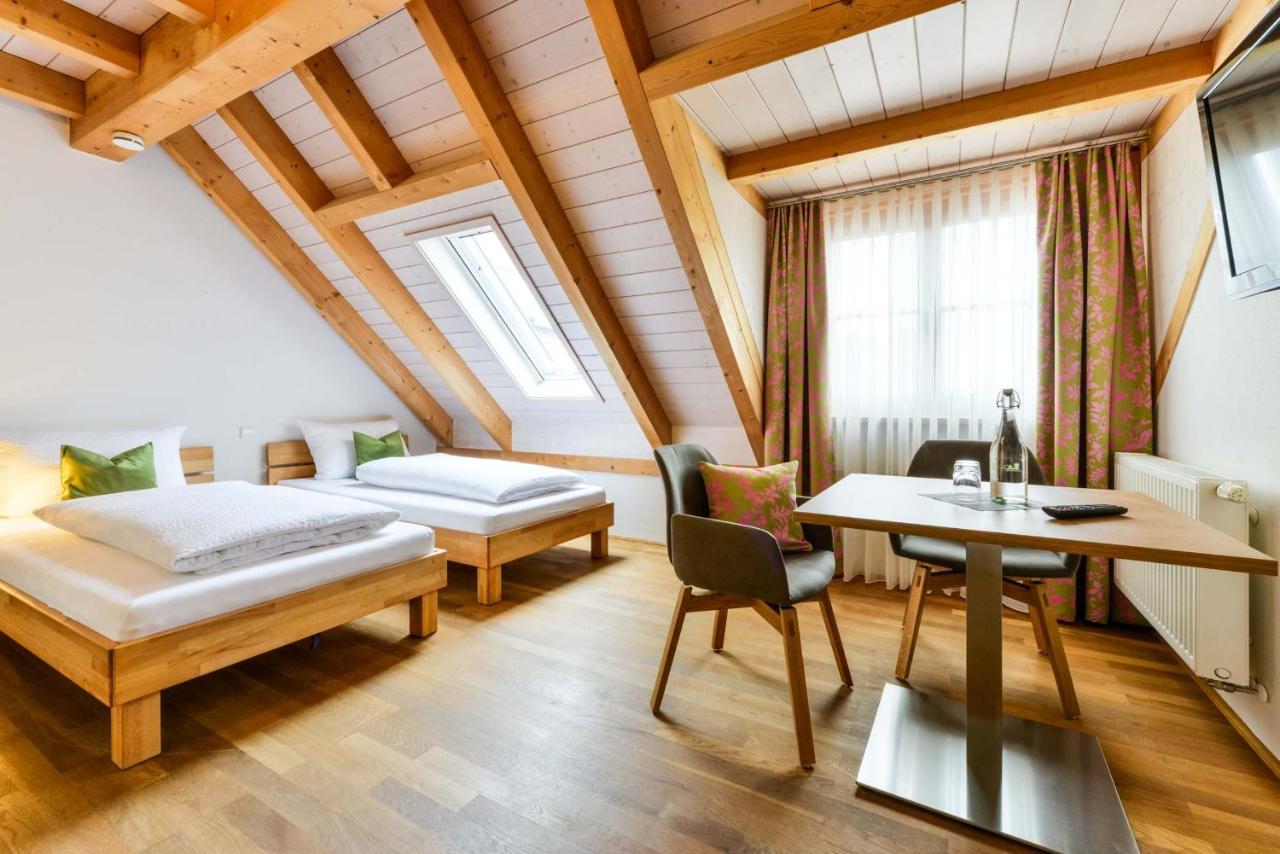 Bett'N Glueck - Uebernachtung & Fruehstueck Bed and Breakfast Zusmarshausen Eksteriør billede