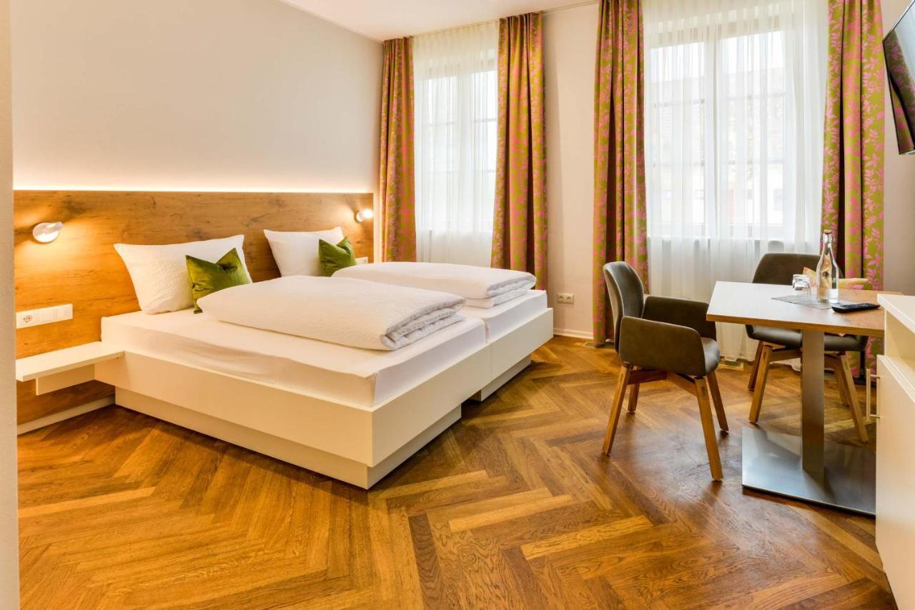 Bett'N Glueck - Uebernachtung & Fruehstueck Bed and Breakfast Zusmarshausen Eksteriør billede