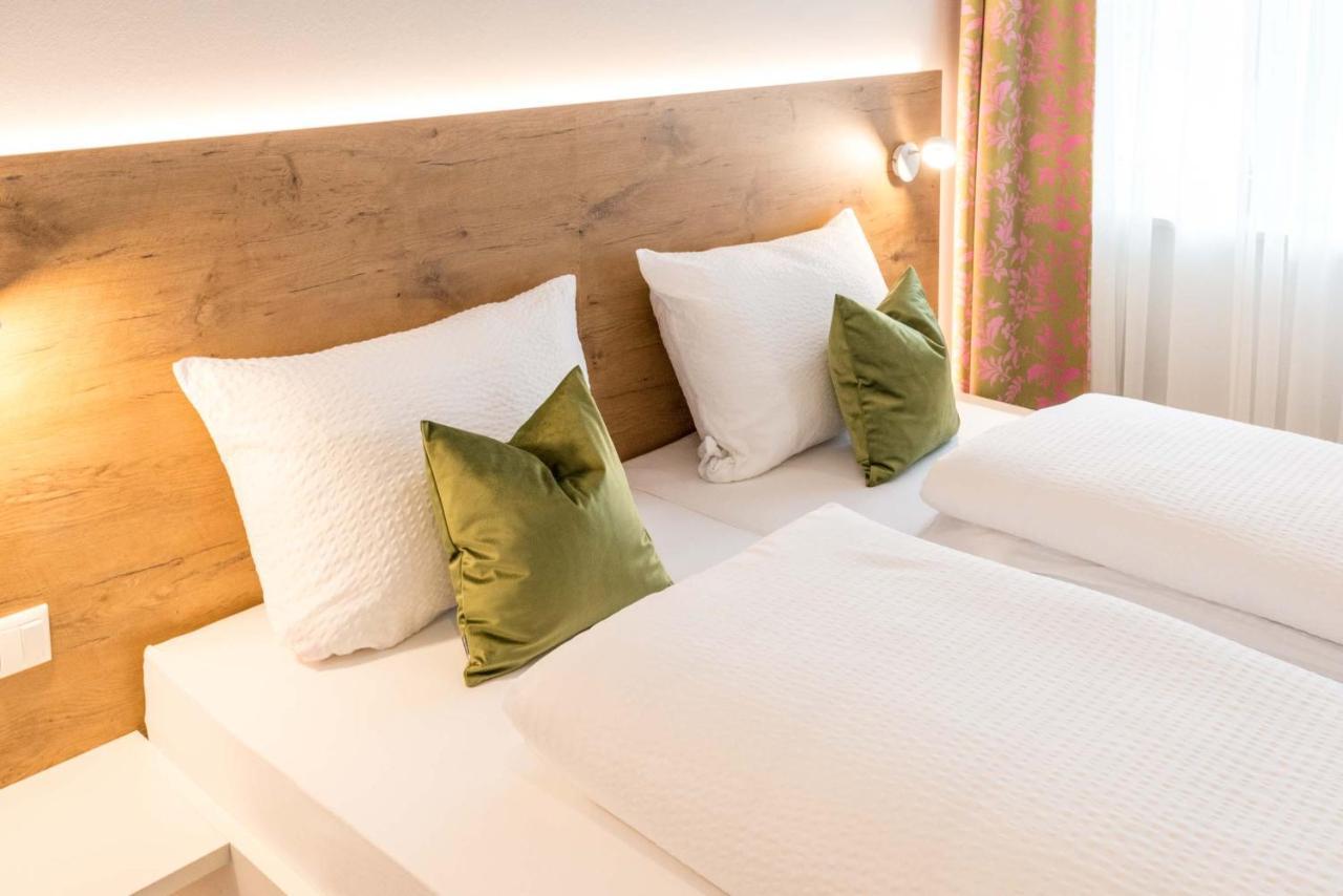 Bett'N Glueck - Uebernachtung & Fruehstueck Bed and Breakfast Zusmarshausen Eksteriør billede